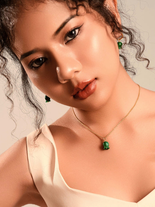 Set of Elegant Natural Green Jade Lily Earrings & Necklace