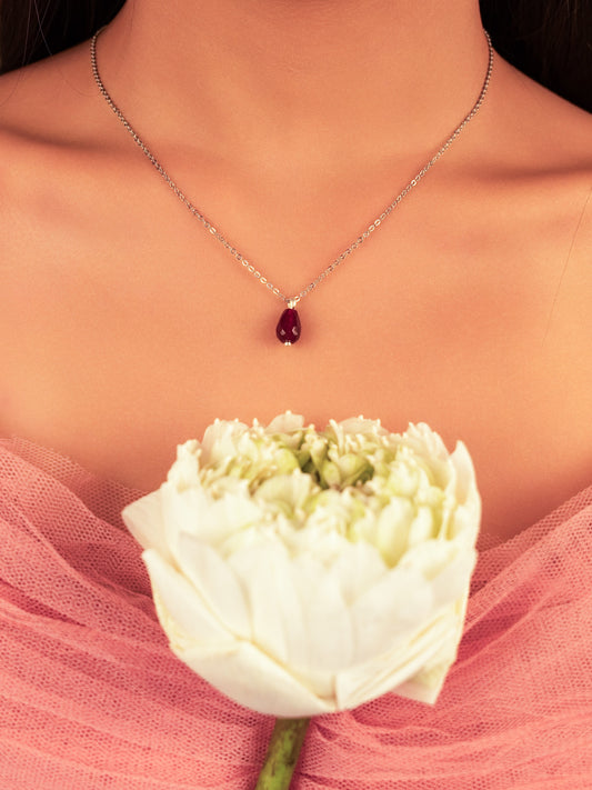 Red Agate Faceted Pomegranate Seed Necklace (Sterling Silver)